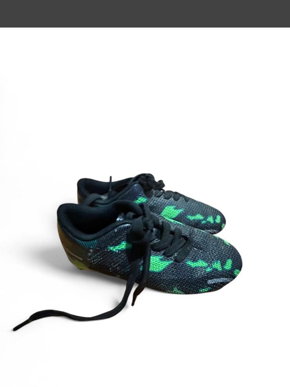 Kids Lightweight Knit Sneakers in Black and Green